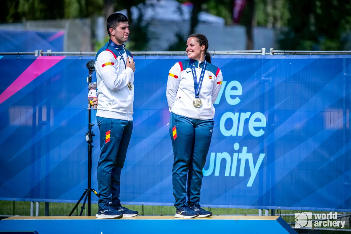 Miguel Alvariño y Elia Canales